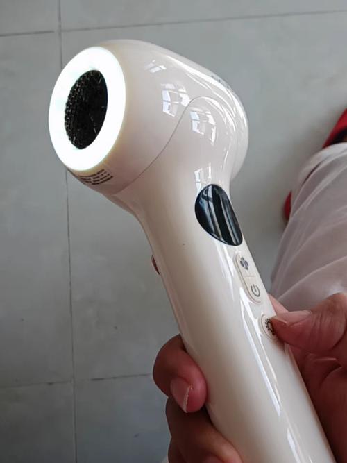 電吹風(fēng)